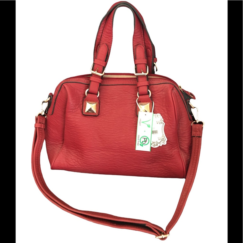 Alyssa‎ red Vegan leather Pb lead-free shoulder bag 14” x 10”